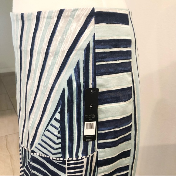 Nic & Zoe Navy, White & Light Blue Palm Leaf Skirt Size 8 - Picture 10 of 13